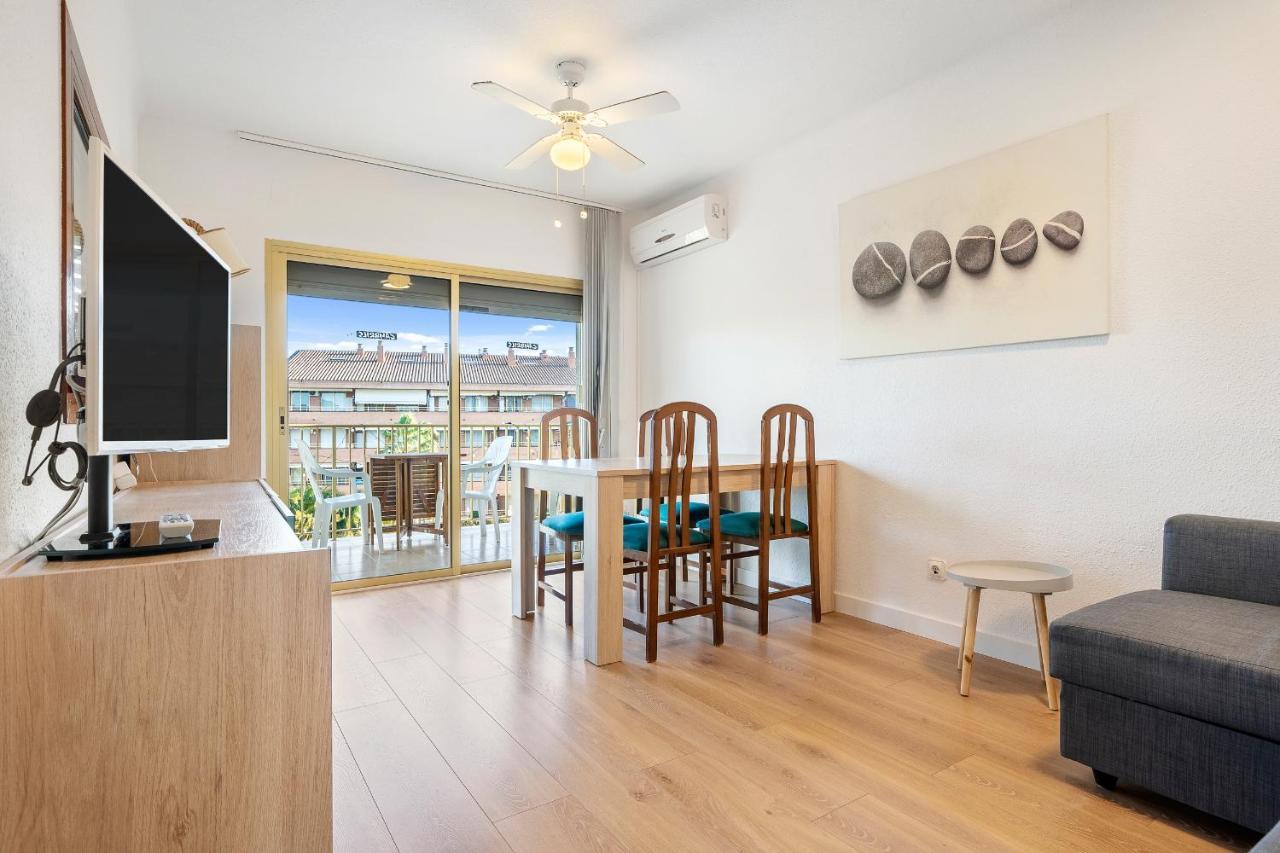 Hauzify I Apartaments Reddis Cambrils Ngoại thất bức ảnh